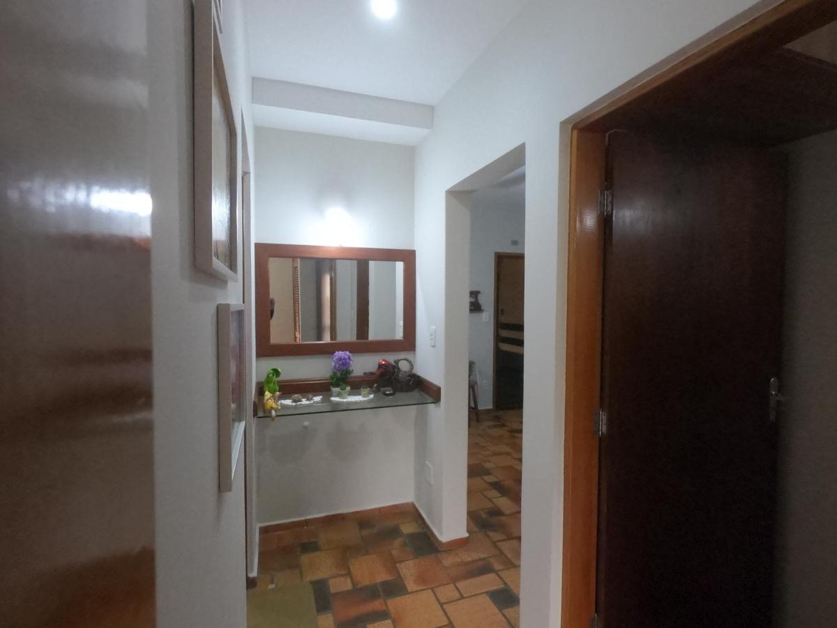 Excelente Localizacao, 400 Metros Da Praia Ar Condicionado E Wi-Fi Apartment อูบาตูบา ภายนอก รูปภาพ