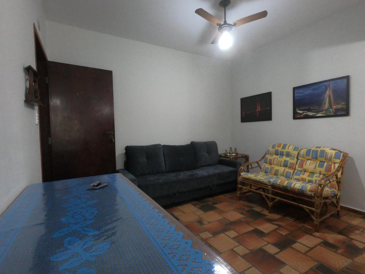 Excelente Localizacao, 400 Metros Da Praia Ar Condicionado E Wi-Fi Apartment อูบาตูบา ภายนอก รูปภาพ