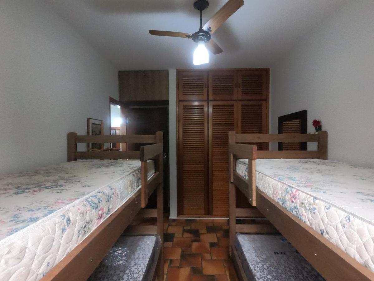 Excelente Localizacao, 400 Metros Da Praia Ar Condicionado E Wi-Fi Apartment อูบาตูบา ภายนอก รูปภาพ